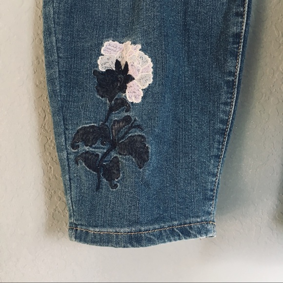 Vintage America, flower detailed blue jeans - Picture 4 of 6